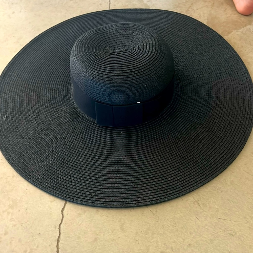 Black hat